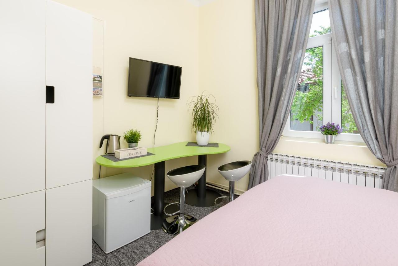 Rooms Mira By Anastasia Zagreb Extérieur photo