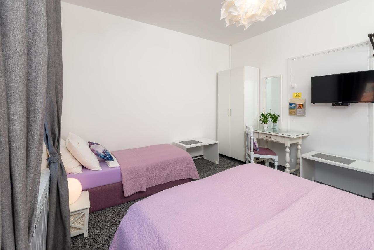 Rooms Mira By Anastasia Zagreb Extérieur photo
